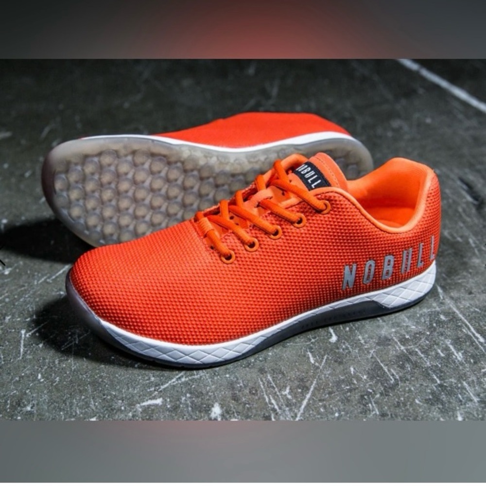 Orange NOBULL women’s 7 men’s 5.5